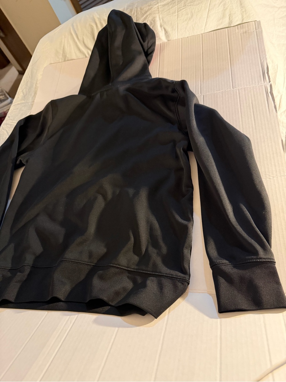 #333 Colosseum Black Hoodie with Red Lined Hood NC State Wolfpack - Picture 5 of 5